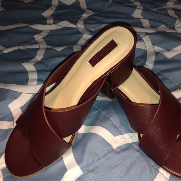Burgundy Mules NWOT - Picture 3 of 3